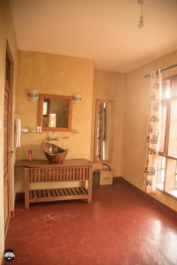 Twiga Safari Lodge Paraa Kültér fotó