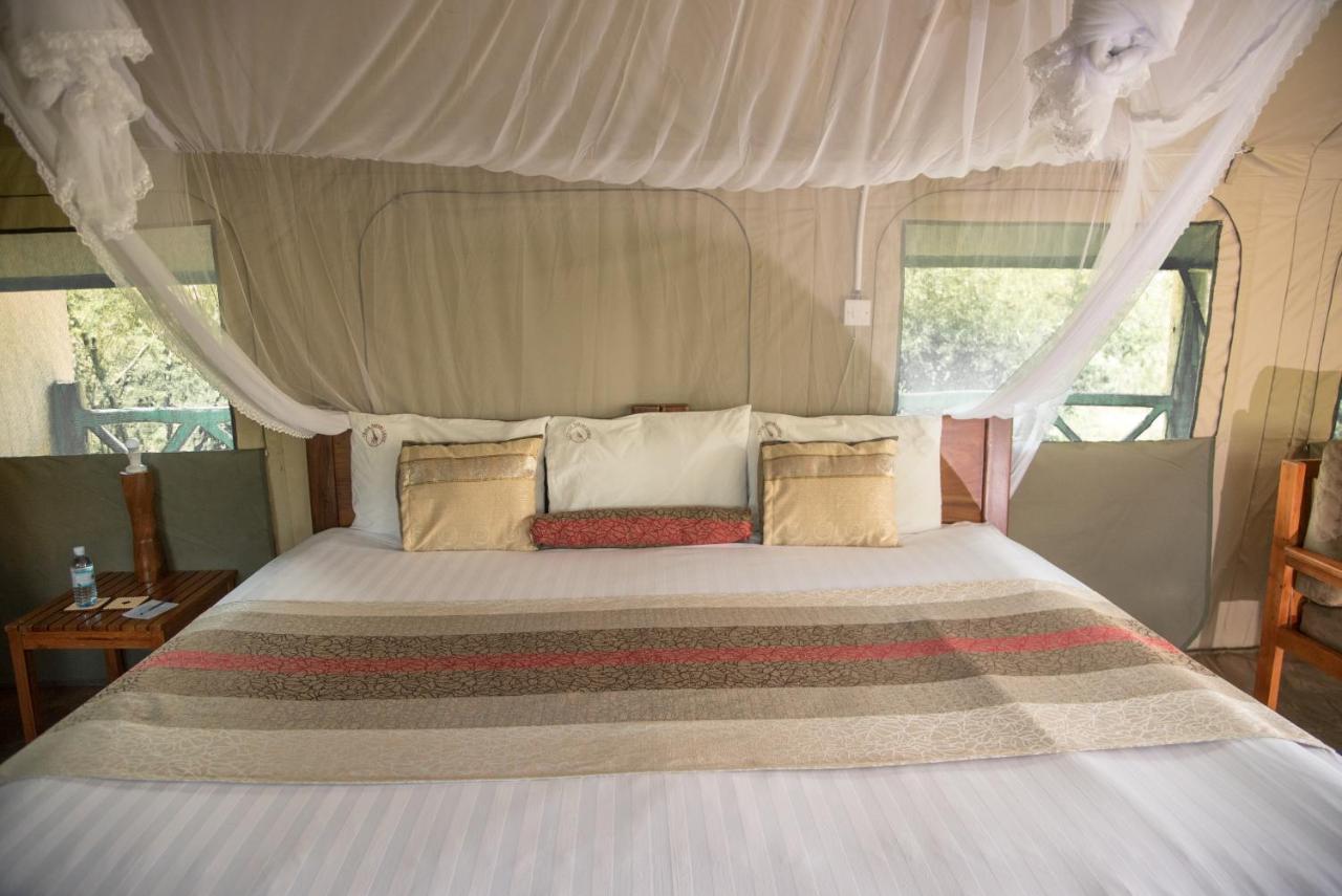 Twiga Safari Lodge Paraa Kültér fotó